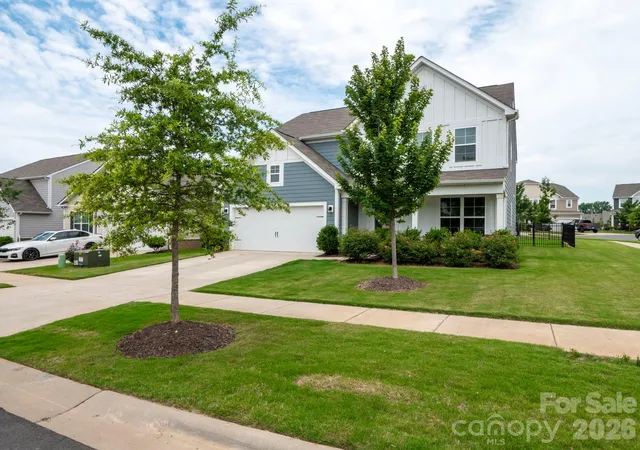 Photo 3 of Single family home for sale at 347 Wharton St, Monroe, NC 28110 | MLS# 4382475 | Listing updated on 2026-09-14