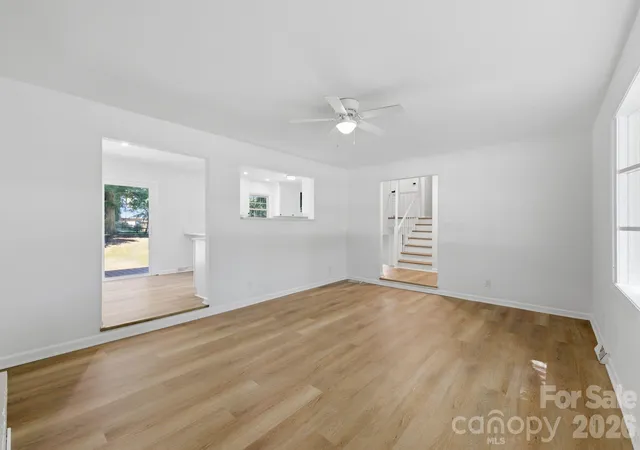 Photo 4 of Single family home for sale at 2168 Dartwood Dr NW, Concord, NC 28027 | MLS# 4383054 | Listing updated on 2026-09-12