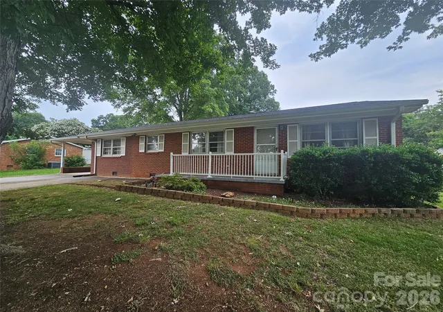 Photo 3 of Single family home for sale at 3025 Hazel Dr, Shelby, NC 28152 | MLS# 4383681 | Listing updated on 2026-09-11