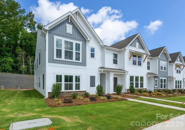 Photo 2 of Townhouse for sale at 6557 Fire Lily Ln, Charlotte, NC 28216 | MLS# 4383907 | Listing updated on 2026-09-21