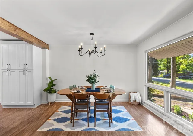 Photo 4 of Single family home for sale at 3840 Colebrook Rd, Charlotte, NC 28215 | MLS# 4384060 | Listing updated on 2026-09-12