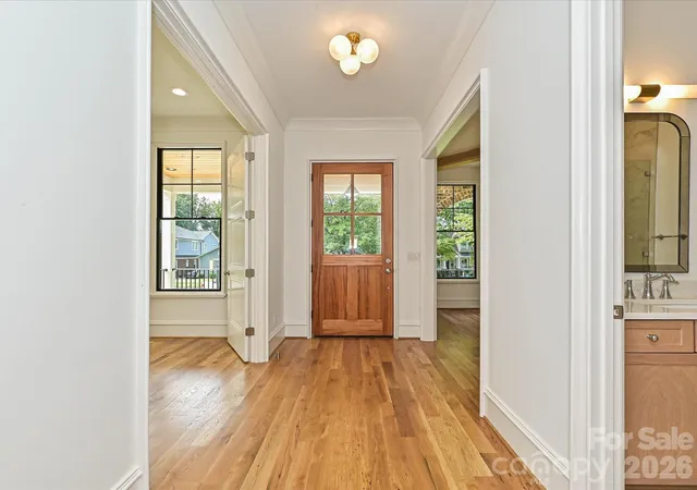 Photo 3 of Single family home for sale at 2205 Shenandoah Ave, Charlotte, NC 28205 | MLS# 4384232 | Listing updated on 2026-10-07