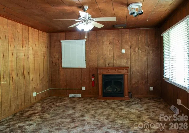 Photo 4 of Single family home for sale at 905 S 10th Street, Bessemer City, NC 28016 | MLS# 4384876 | Listing updated on 2026-09-13