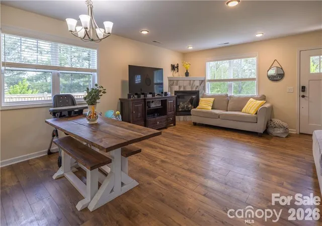 Photo 3 of Single family home for sale at 101 Towne Pl, Clyde, NC 28721 | MLS# 4385048 | Listing updated on 2026-09-11