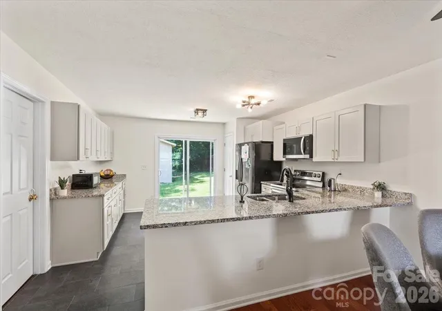 Photo 4 of Single family home for sale at 3119 Decapolis Dr, Charlotte, NC 28215 | MLS# 4385642 | Listing updated on 2026-10-07