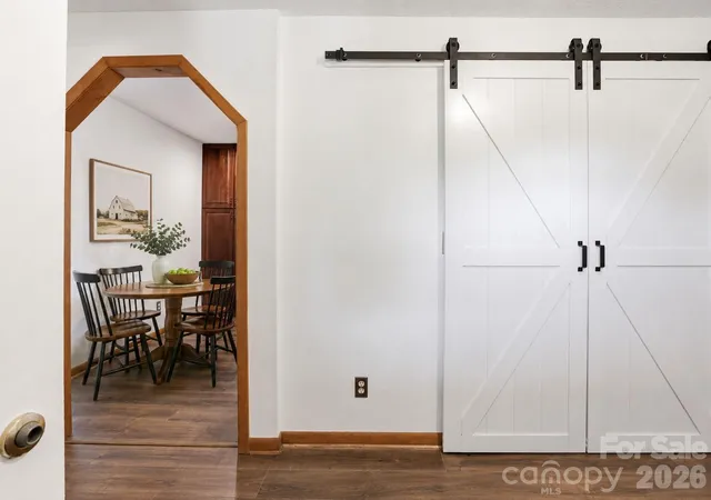 Photo 3 of Single family home for sale at 207 Wood Dale Dr, Hendersonville, NC 28791 | MLS# 4385803 | Listing updated on 2026-09-26