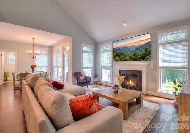 Photo 2 of Single family home for sale at 3009 Thayer Dr, Waxhaw, NC 28173 | MLS# 4385990 | Listing updated on 2026-10-05