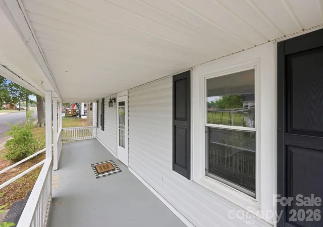 Photo 3 of Single family home for sale at 904 Mill St, Albemarle, NC 28001 | MLS# 4386071 | Listing updated on 2026-09-14