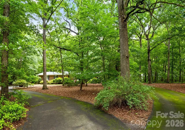 Photo 4 of Single family home for sale at 2038 Skyway Dr, Monroe, NC 28110 | MLS# 4387550 | Listing updated on 2026-09-11
