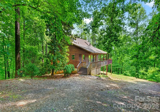 Photo 2 of Single family home for sale at 1828 Mckenzie Way S, Old Fort, NC 28762 | MLS# 4389081 | Listing updated on 2026-09-21