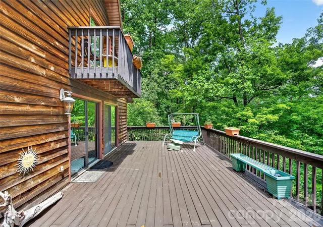 Photo 3 of Single family home for sale at 1828 Mckenzie Way S, Old Fort, NC 28762 | MLS# 4389081 | Listing updated on 2026-09-21