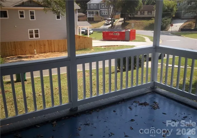 Photo 4 of Single family home for sale at 2431 Columbus Cir, Charlotte, NC 28208 | MLS# 4390418 | Listing updated on 2026-09-14
