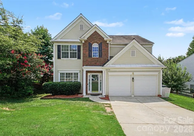 Photo 1 of Single family home for sale at 9204 Culcairn Rd, Huntersville, NC 28078 | MLS# 4390421 | Listing updated on 2026-09-25