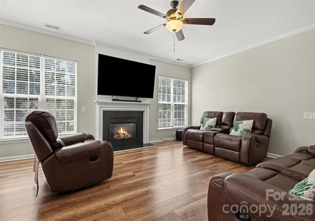 Photo 3 of Single family home for sale at 9204 Culcairn Rd, Huntersville, NC 28078 | MLS# 4390421 | Listing updated on 2026-09-25