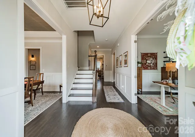 Photo 3 of Single family home for sale at 515 Greystone Rd, Charlotte, NC 28209 | MLS# 4390837 | Listing updated on 2026-10-24