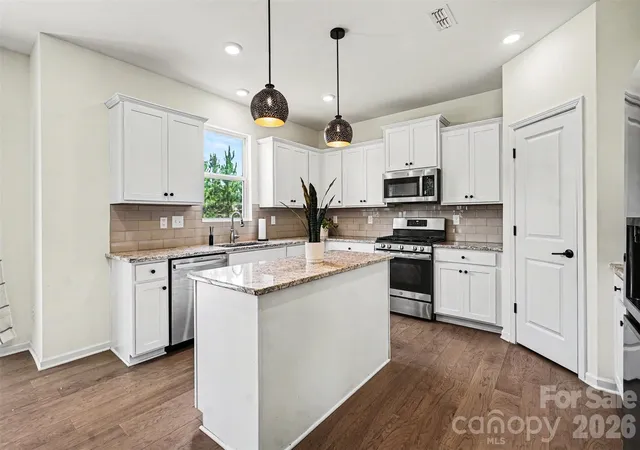 Photo 3 of Single family home for sale at 1565 Banham Dr, Indian Trail, NC 28079 | MLS# 4391061 | Listing updated on 2026-09-14