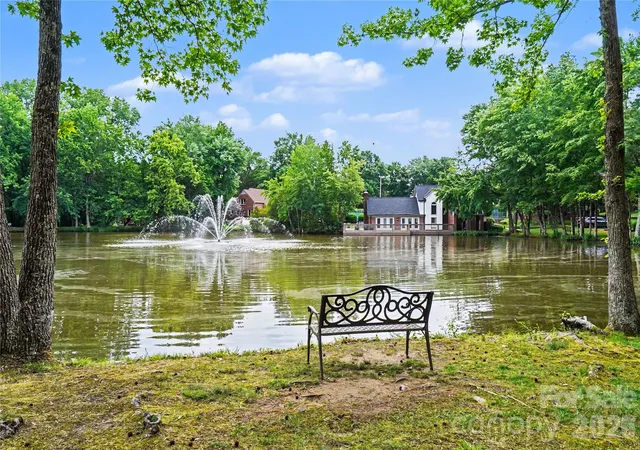 Photo 1 of Single family home for sale at 5112 Tedorill Ln, Charlotte, NC 28226 | MLS# 4391270 | Listing updated on 2026-10-30