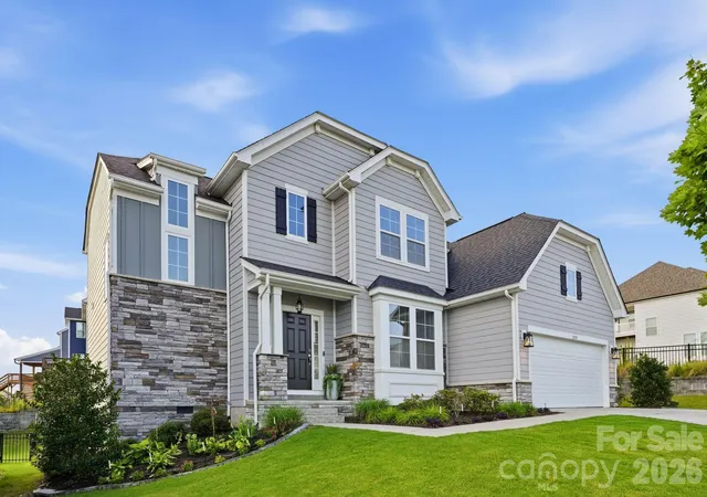 Photo 1 of Single family home for sale at 2107 Masons Bnd Dr, Fort Mill, SC 29708 | MLS# 4391771 | Listing updated on 2026-09-12