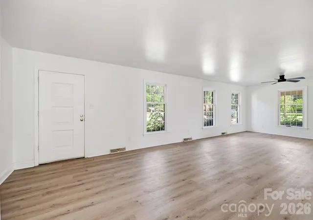 Photo 2 of Single family home for sale at 310 Roy Eaker Rd, Cherryville, NC 28021 | MLS# 4391935 | Listing updated on 2026-09-11