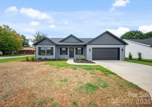 Photo 1 of Single family home for sale at 119 Progress Pl, Salisbury, NC 28147 | MLS# 4393039 | Listing updated on 2026-09-15