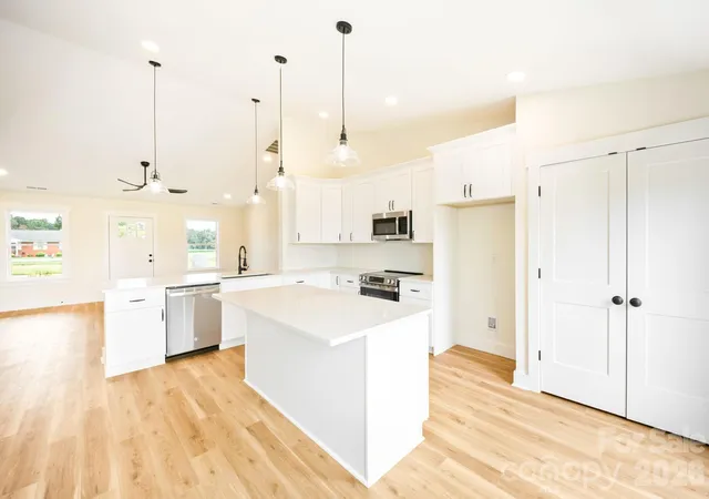 Photo 3 of Single family home for sale at 119 Progress Pl, Salisbury, NC 28147 | MLS# 4393039 | Listing updated on 2026-09-15