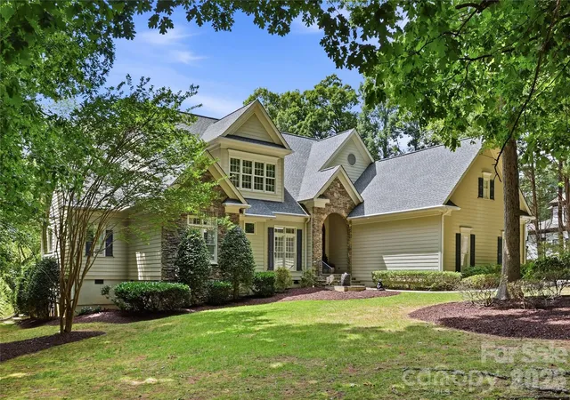 Photo 3 of Single family home for sale at 168 Dedham Loop, Mooresville, NC 28117 | MLS# 4393112 | Listing updated on 2026-10-06