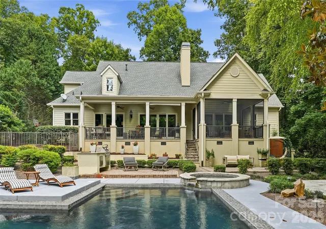 Photo 4 of Single family home for sale at 168 Dedham Loop, Mooresville, NC 28117 | MLS# 4393112 | Listing updated on 2026-10-06