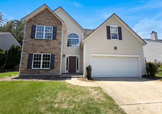 Photo 1 of Sale Pending at 1959 Trace Crk Dr, Waxhaw, NC 28173 | MLS# 4393569 | Listing updated on 2026-09-14