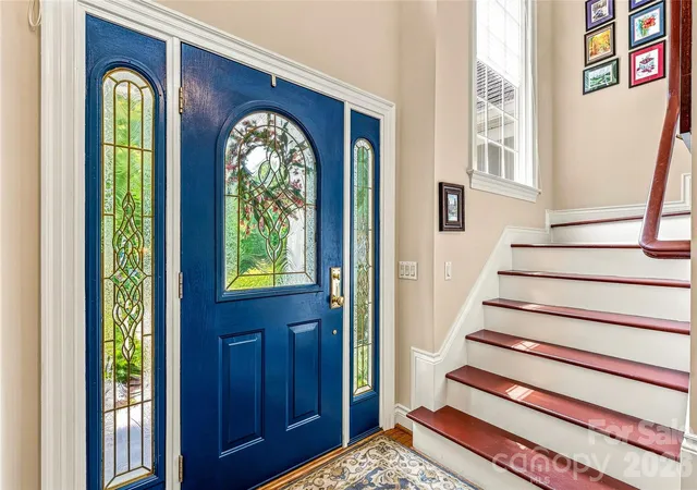 Photo 2 of Single family home for sale at 11 Tiverton Ln, Asheville, NC 28803 | MLS# 4393987 | Listing updated on 2026-10-08