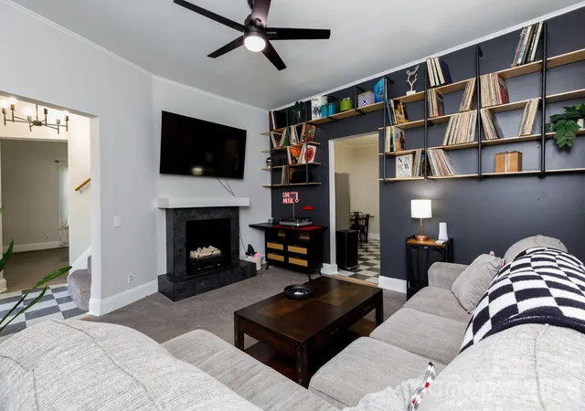 Photo 3 of Single family home for sale at 829 Steele St, Rock Hill, SC 29730 | MLS# 4394166 | Listing updated on 2026-09-14