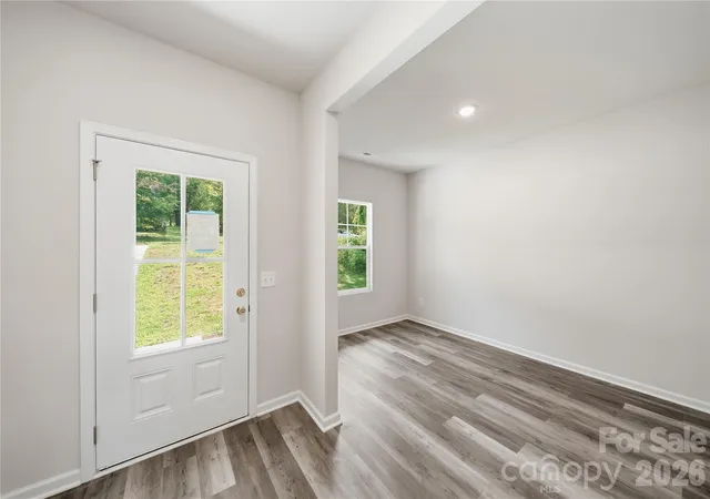Photo 1 of Single family home for sale at 470 Woodberry Dr, Mooresville, NC 28115 | MLS# 4394705 | Listing updated on 2026-09-18