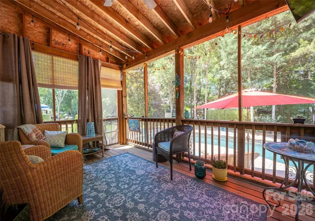 Photo 4 of Single family home for sale at 211 Alnwick Ln, Waxhaw, NC 28173 | MLS# 4394818 | Listing updated on 2026-09-11