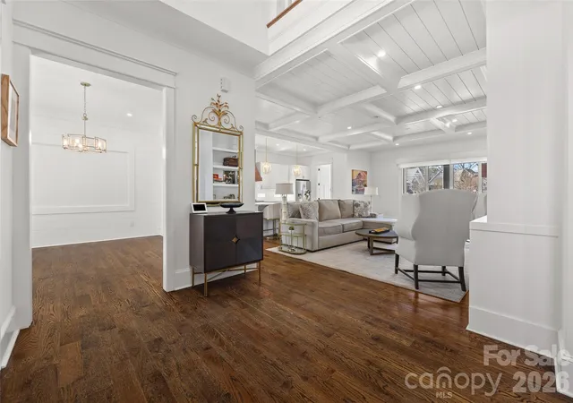Photo 3 of Single family home for sale at 2336 Springdale Ave, Charlotte, NC 28203 | MLS# 4394975 | Listing updated on 2026-09-28