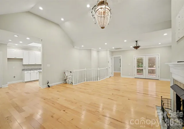 Photo 4 of Townhouse for sale at 128 Columns Cir, Shelby, NC 28150 | MLS# 4395248 | Listing updated on 2026-09-24