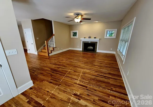 Photo 4 of Single family home for sale at 17 Lamar Ave, Asheville, NC 28803 | MLS# 4395311 | Listing updated on 2026-09-25