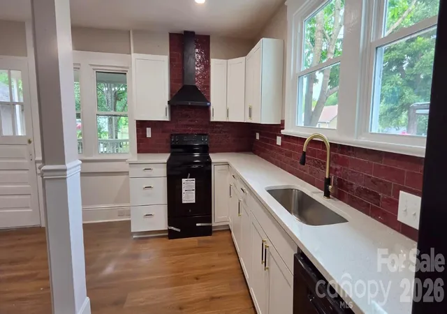 Photo 3 of Single family home for sale at 509 5th Street, Spencer, NC 28159 | MLS# 4395795 | Listing updated on 2026-09-21
