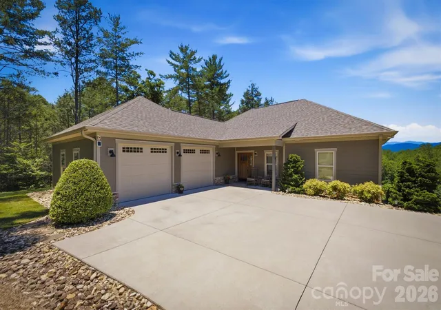 Photo 3 of Single family home for sale at 5515 Cedar Cvs Way, Lenoir, NC 28645 | MLS# 4396024 | Listing updated on 2026-09-23