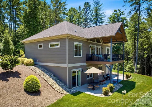 Photo 4 of Single family home for sale at 5515 Cedar Cvs Way, Lenoir, NC 28645 | MLS# 4396024 | Listing updated on 2026-09-23
