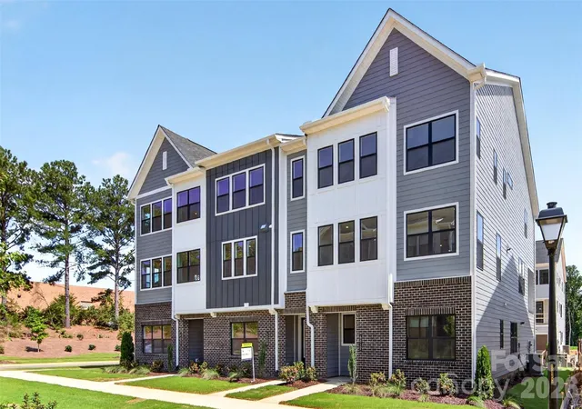 Townhouse for sale at 6012 Yellow Buckeye Dr, Charlotte, NC 28277 | MLS# 4396146