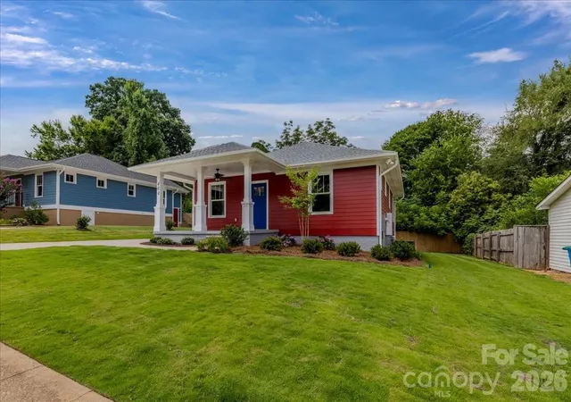 Single family home for sale at 404 Williamson St, Fort Mill, SC 29715 | MLS# 4396428 | Listing updated on 2026-09-18