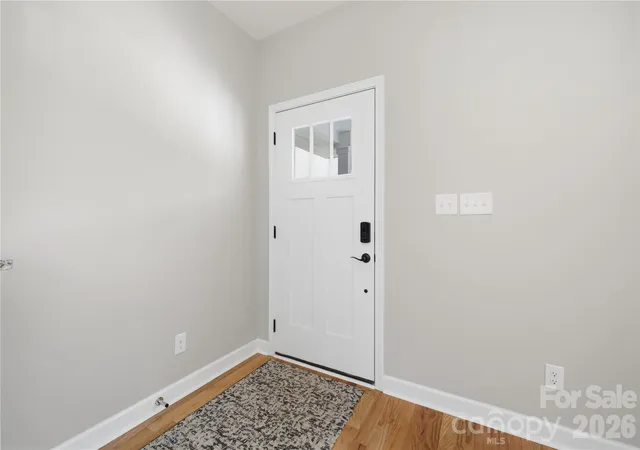 Photo 4 of Single family home for sale at 404 Williamson St, Fort Mill, SC 29715 | MLS# 4396428 | Listing updated on 2026-09-18
