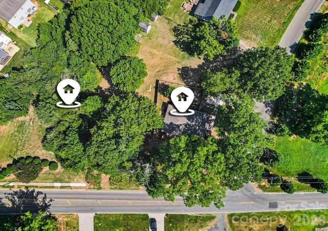 Photo 3 of Sale Pending at 3625 Kelly Rd, Charlotte, NC 28216 | MLS# 4396452 | Listing updated on 2026-09-15
