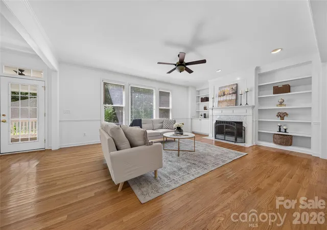 Photo 3 of Single family home for sale at 2615 Providence Hills Dr, Matthews, NC 28105 | MLS# 4396686 | Listing updated on 2026-10-08