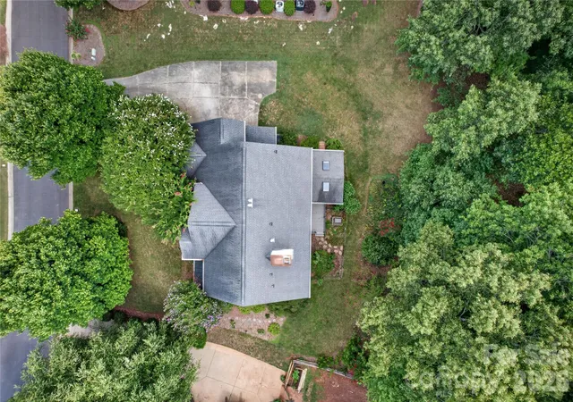 Photo 45 of Single family home for sale at 2615 Providence Hills Dr, Matthews, NC 28105 | MLS# 4396686 | Listing updated on 2026-10-08