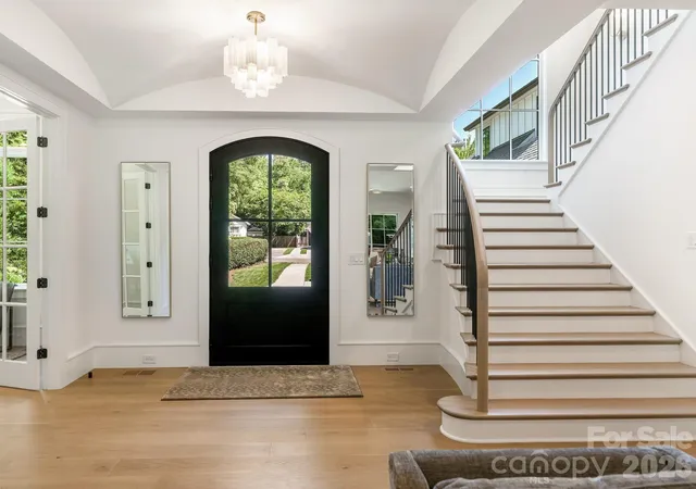 Photo 3 of Single family home for sale at 3240 Sunset Dr, Charlotte, NC 28209 | MLS# 4396905 | Listing updated on 2026-10-26