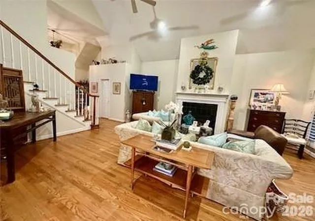 Photo 3 of Single family home for sale at 1093 Fairfield Dr, Gastonia, NC 28054 | MLS# 4396984 | Listing updated on 2026-09-19