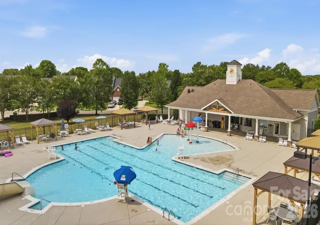 Photo 2 of Single family home for sale at 3104 Broad Plum Ln, Indian Trail, NC 28079 | MLS# 4397087 | Listing updated on 2026-09-12