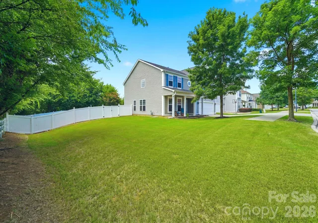 Photo 3 of Single family home for sale at 3585 Leighton Dr SW, Concord, NC 28027 | MLS# 4397371 | Listing updated on 2026-09-24