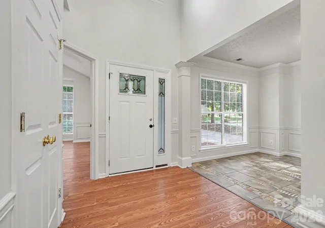 Photo 3 of Single family home for sale at 11921 Moonshadow Ln, Huntersville, NC 28078 | MLS# 4397466 | Listing updated on 2026-10-05