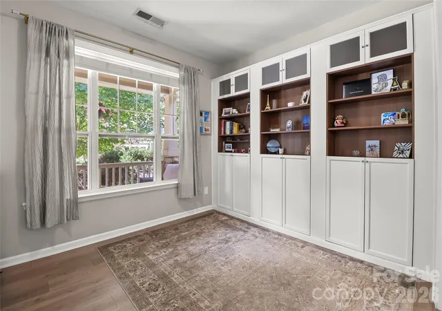 Photo 4 of Single family home for sale at 12524 Generations St, Charlotte, NC 28278 | MLS# 4397575 | Listing updated on 2026-09-14